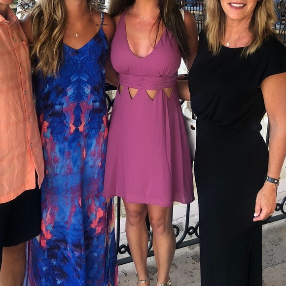 BCBG cutout mauve mini dress - Picture 6 of 7